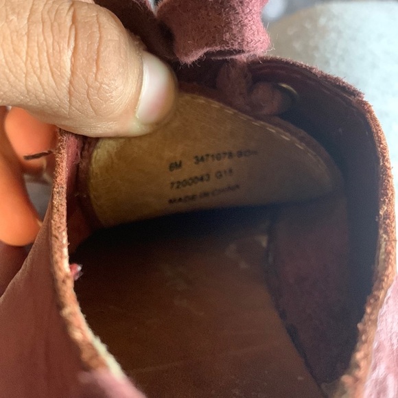 Frye Woman’s Leather Sneaker 6M - Picture 2 of 6